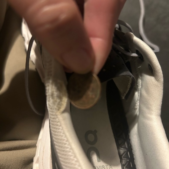 On Running, Cloud helion, 2 small tears you won’t see w pants. - Picture 10 of 11